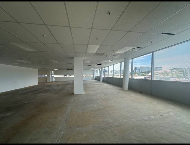 1,752M² OFFICE TO LET IN SANDTON CENTRAL
